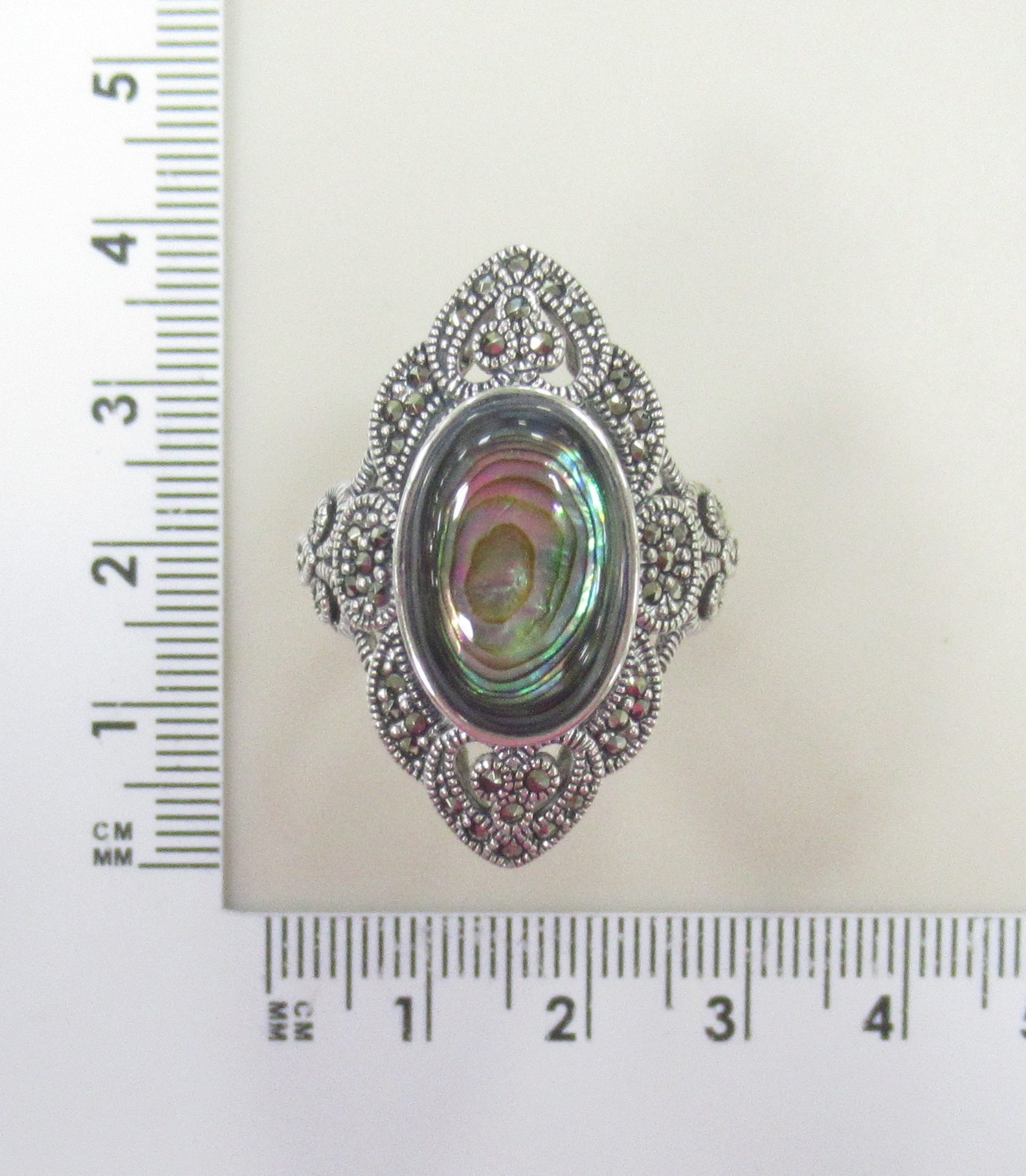 Серебряное кольцо с перламутром абалон